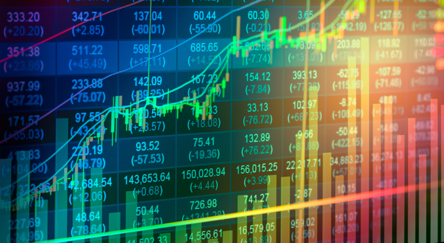 Apertura del mercado Jueves 10.07.2025:Las acciones en EE.UU. caen ligeramente en medio de incertidumbre por aranceles de Trump