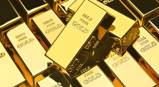 Precios del oro retroceden tras la postergación de aranceles de Trump a la UE