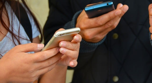 Las acciones de T-Mobile suben tras resultados que superan expectativas, impulsadas por récords en clientes postpagados y 5G
