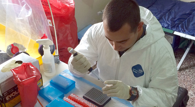 Pfizer supera estimaciones de ingresos pese a la caída en la demanda de productos contra el COVID-19