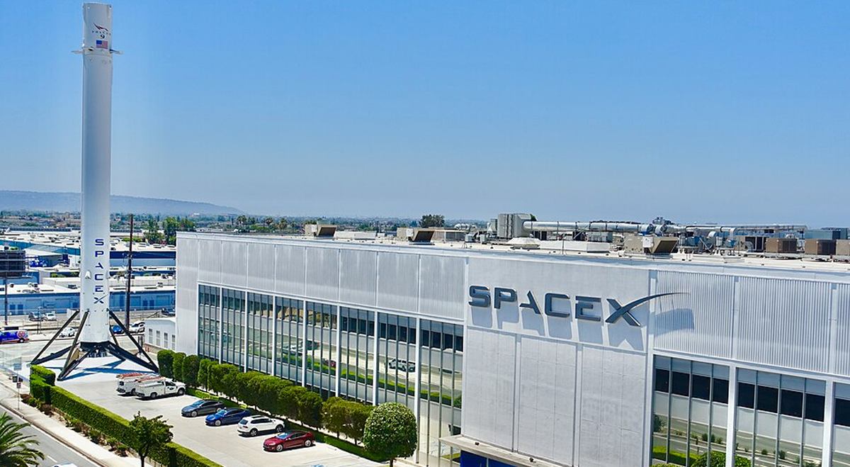 SpaceX sube en operaciones previas al mercado tras registrar su primera caída desde la OPI (SPCX)