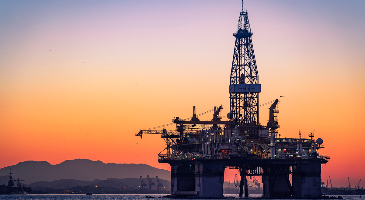 El Brent se acerca a los 100 dólares mientras los mercados evalúan riesgos de suministro en Medio Oriente