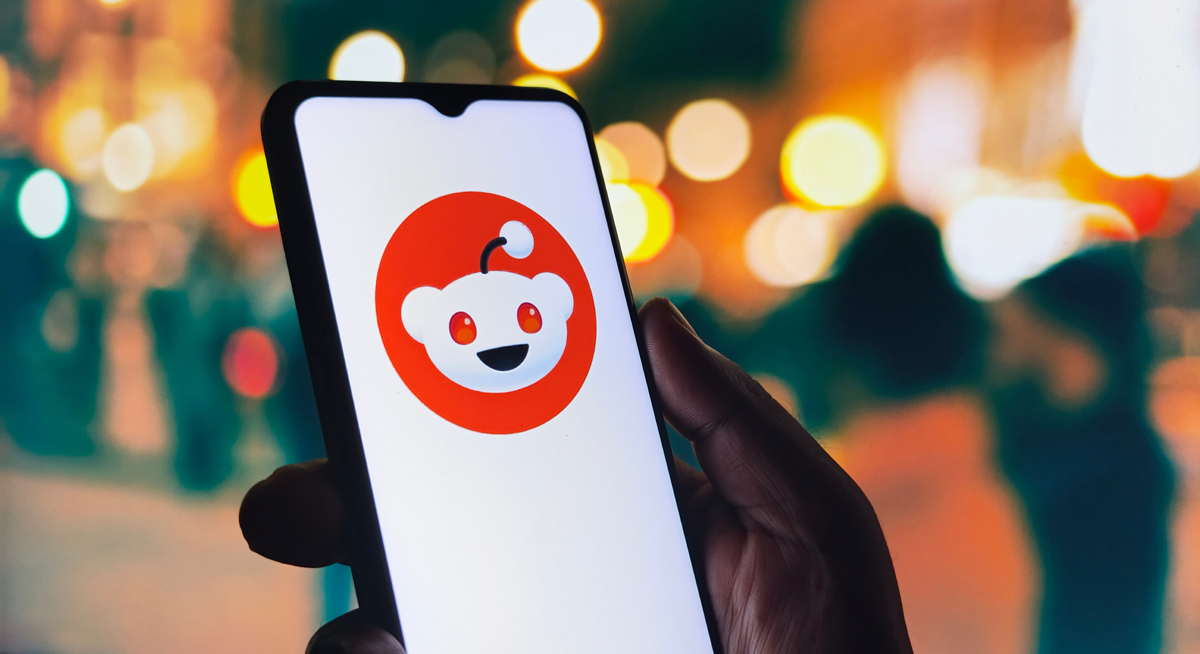 Las acciones de Reddit caen ante un posible conflicto con Google por el uso de datos para IA (NYSE:RDDT)