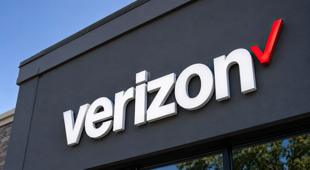 Las acciones de Verizon suben tras superar las expectativas de ganancias y elevar su previsión anual